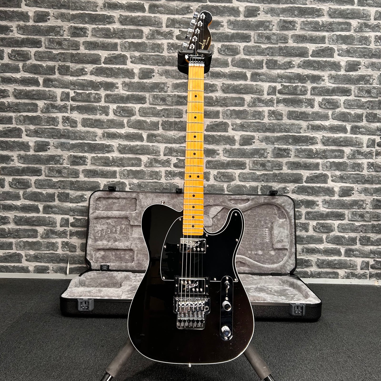 Fender American Ultra Luxe Telecaster Electric Guitar Floyd Rose HH Maple Fingerboard Mystic Black - 0118092710 - PREOWNED