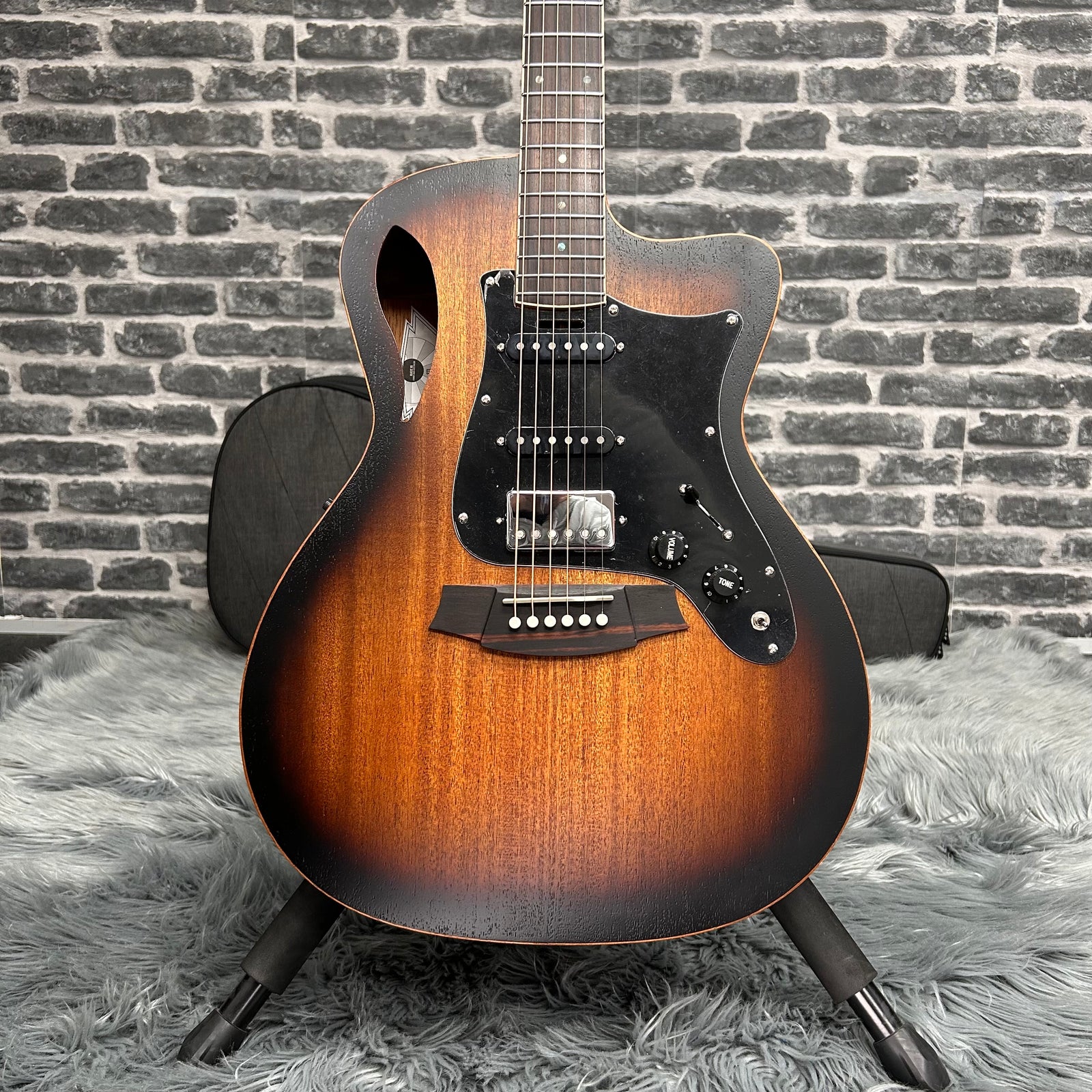 Cole Clark Studio TL Thinline True Hybrid Acoustic Guitar Sunburst - Mahogany w/ True Balance HSS Pickups