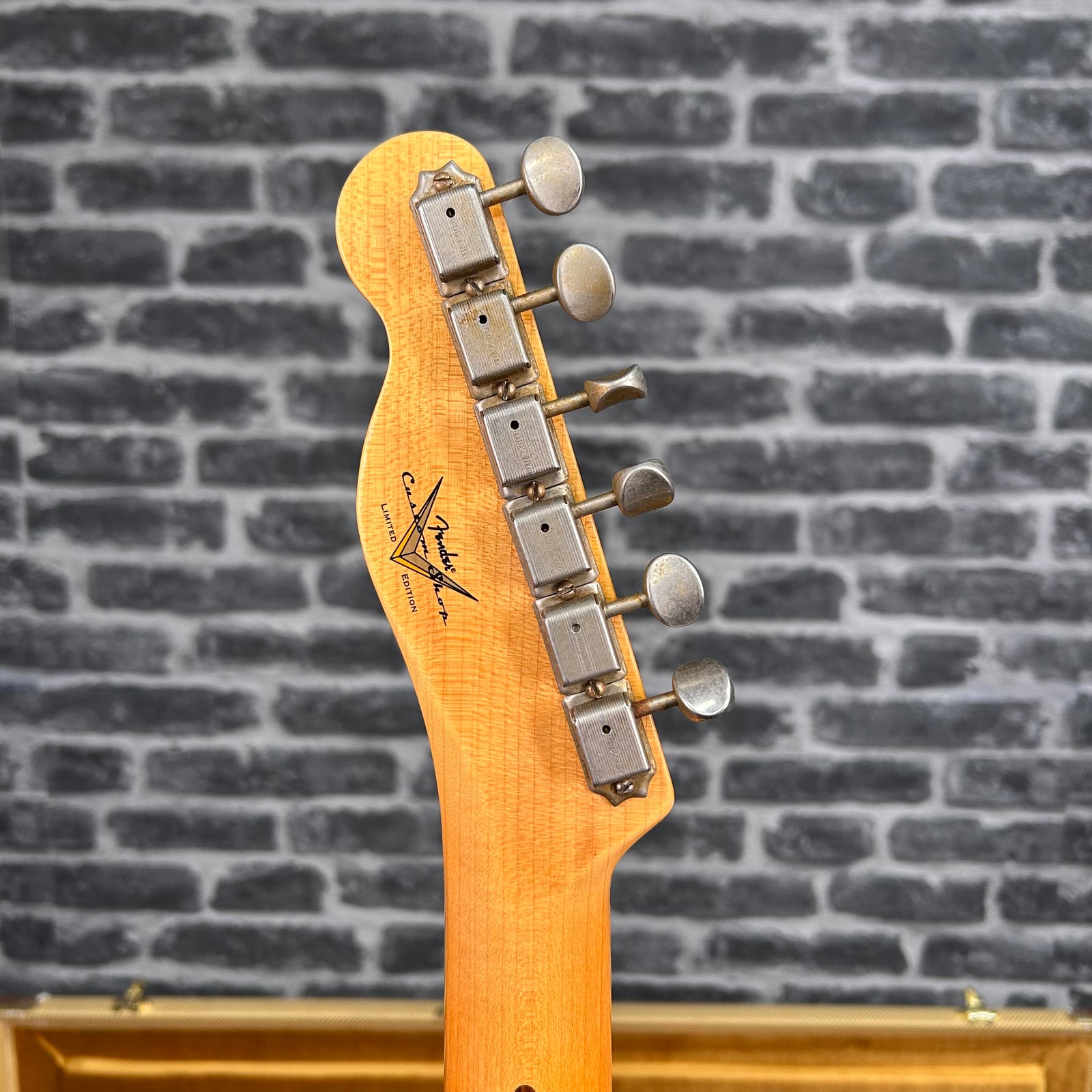 Fender Custom Shop 1951 Nocaster Electric Guitar Blonde - Journeyman Relic Finish - 9239119110