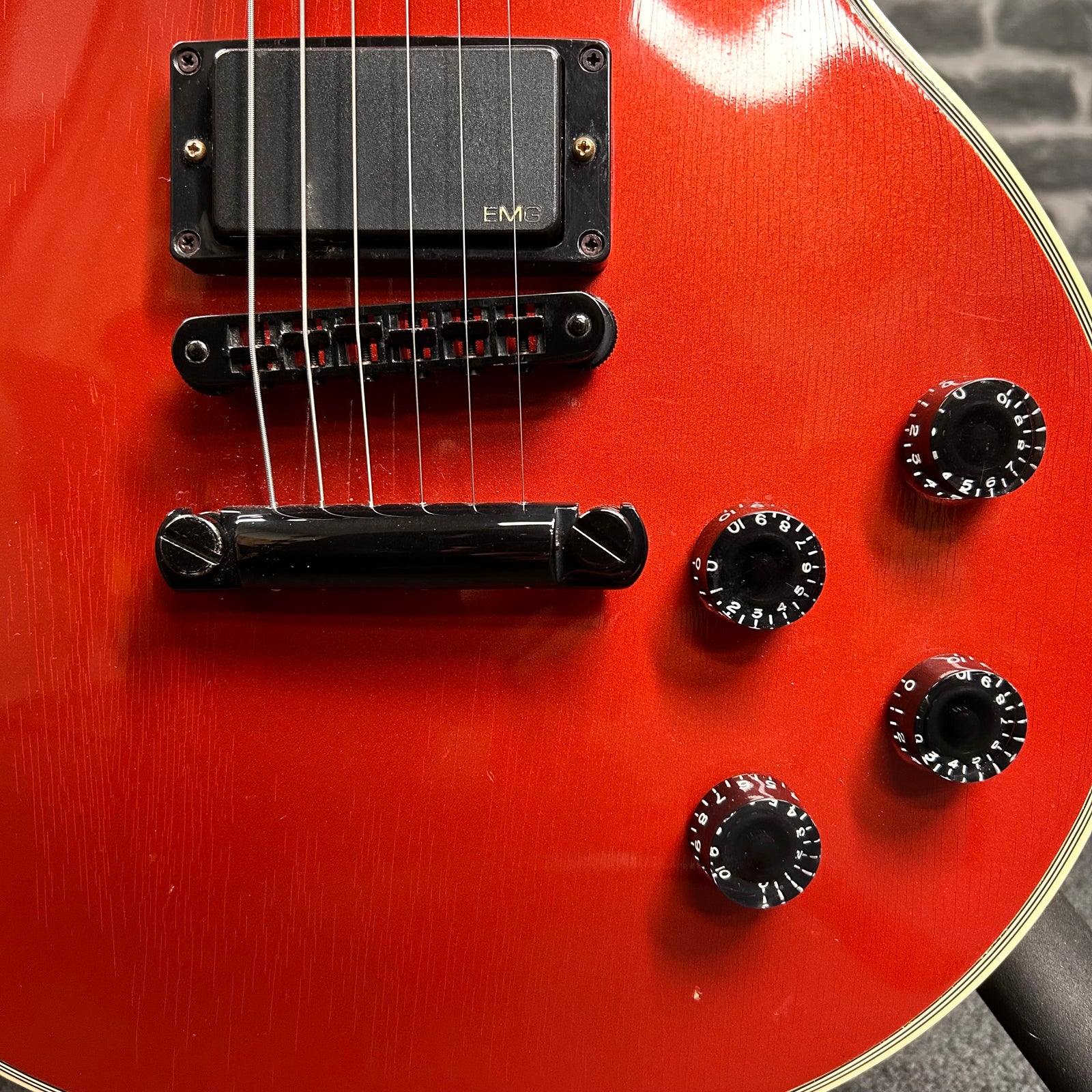Gibson Showcase 1988 Les Paul Electric Guitar Ruby Red - PREOWNED