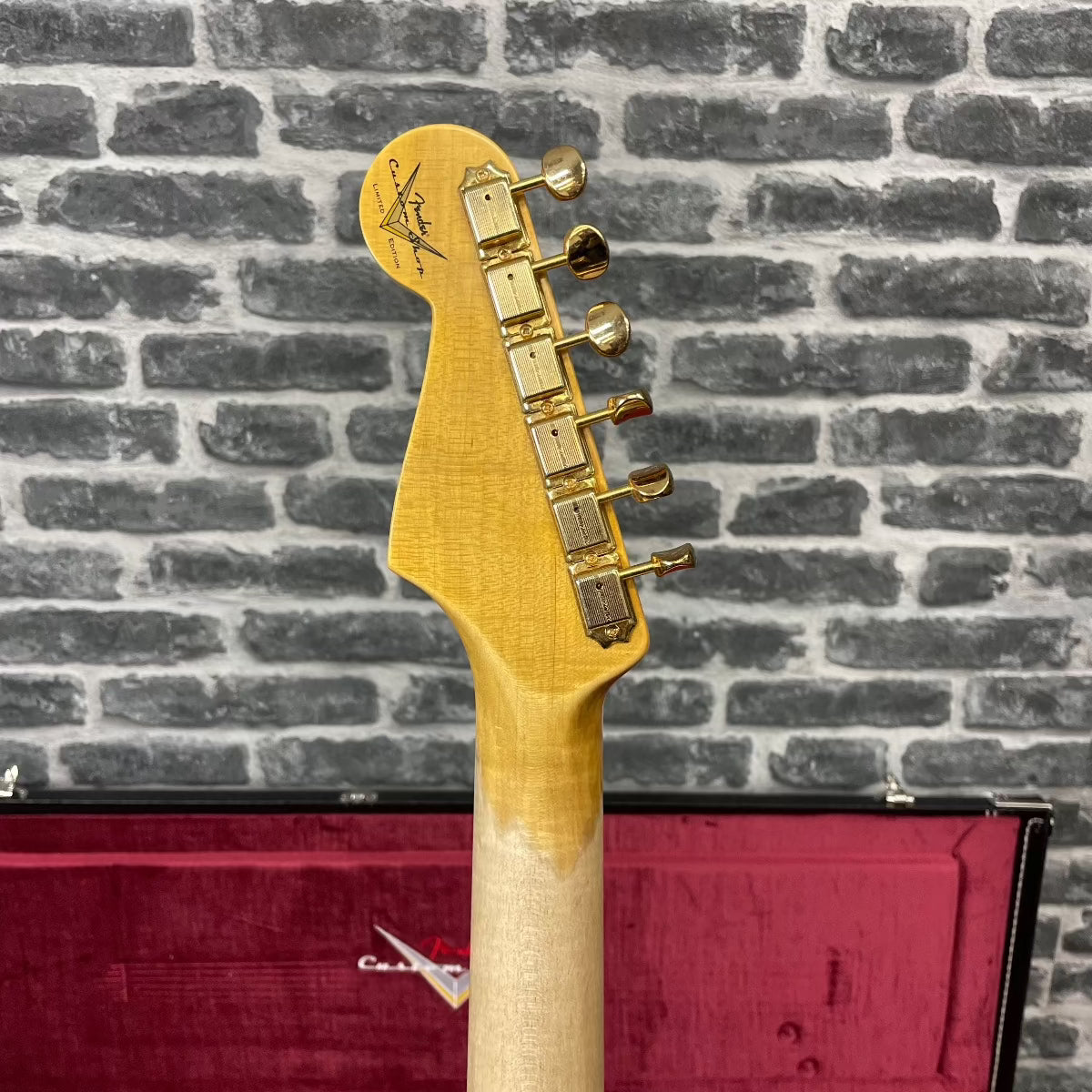 Fender Custom Shop Limited Edition 1965 Dual-Mag Stratocaster Electric Guitar RW Aged Blue Ice Metallic - Journeyman Relic - 9236081269
