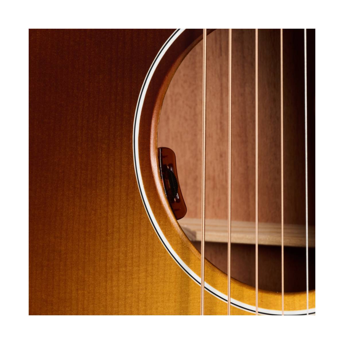 Gibson J-45 Special Acoustic Guitar Satin Honey Burst - MCRS45SPCHB