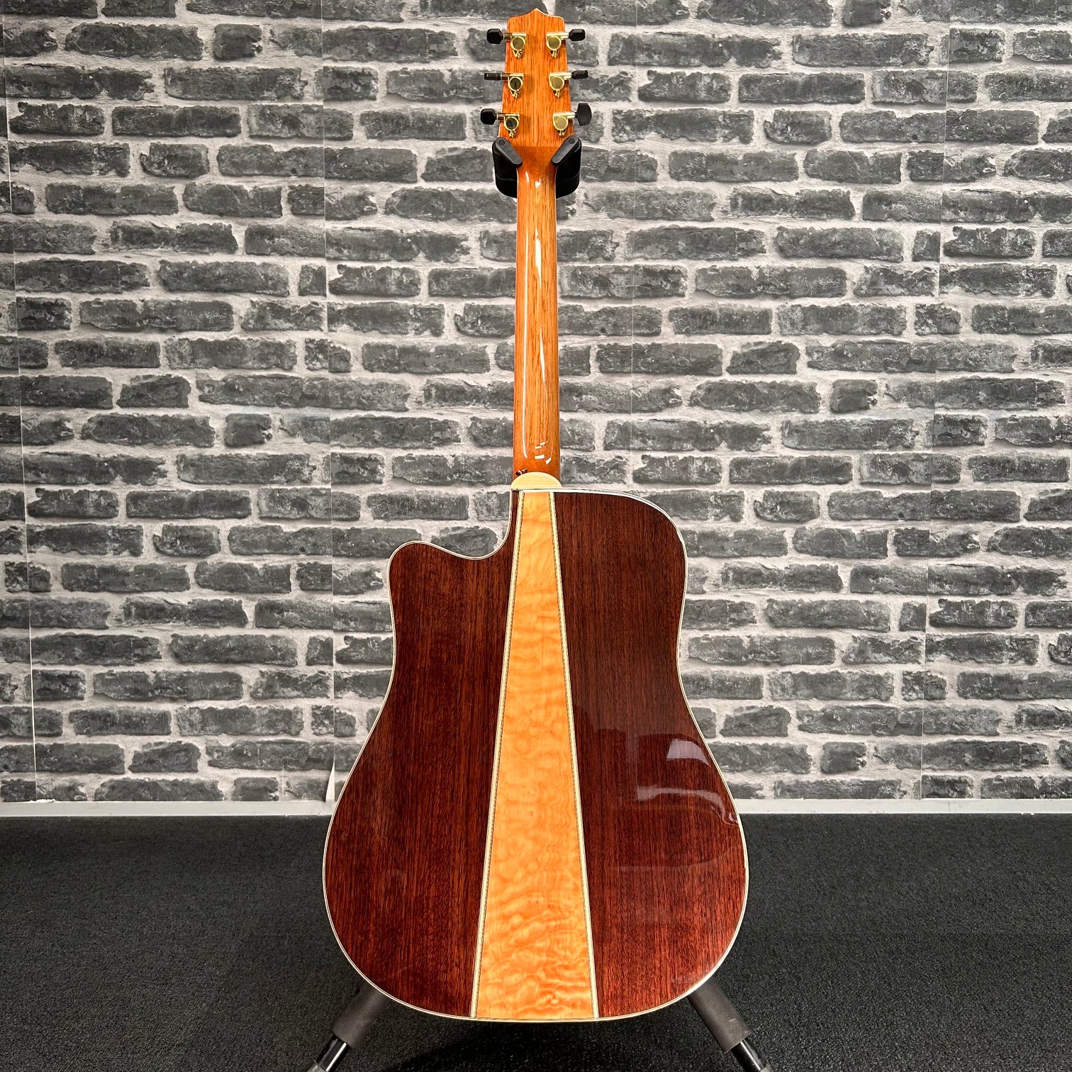Takamine G90 Series Acoustic Guitar Dreadnought Natural w/ Pickup & Cutaway - TGD93CENAT - B-STOCK