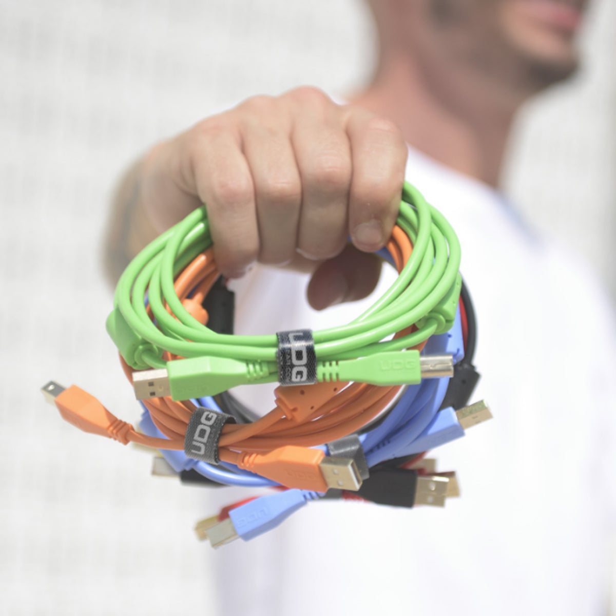 UDG Ultimate U95004 USB2 Cable A-B Orange Angled 1m