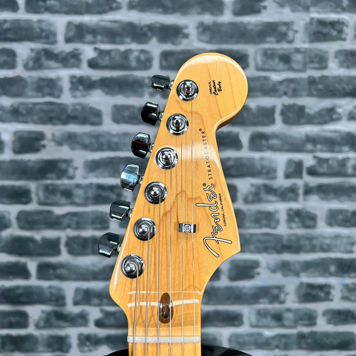 Fender American Professional II Stratocaster Electric Guitar Maple Fingerboard Black - 0113902706 - PREOWNED