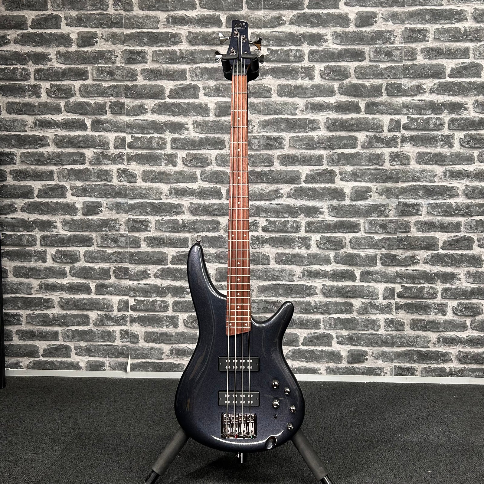 Ibanez SR300E Bass Guitar Iron Pewter - SR300EIPT - EXDISPLAY