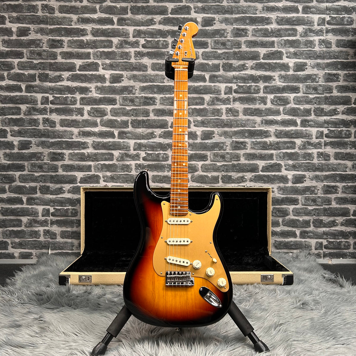 Fender Cusotm Shop Stratocaster Electric Guitar Antique Sunburst - NOS Finish - 9236081278