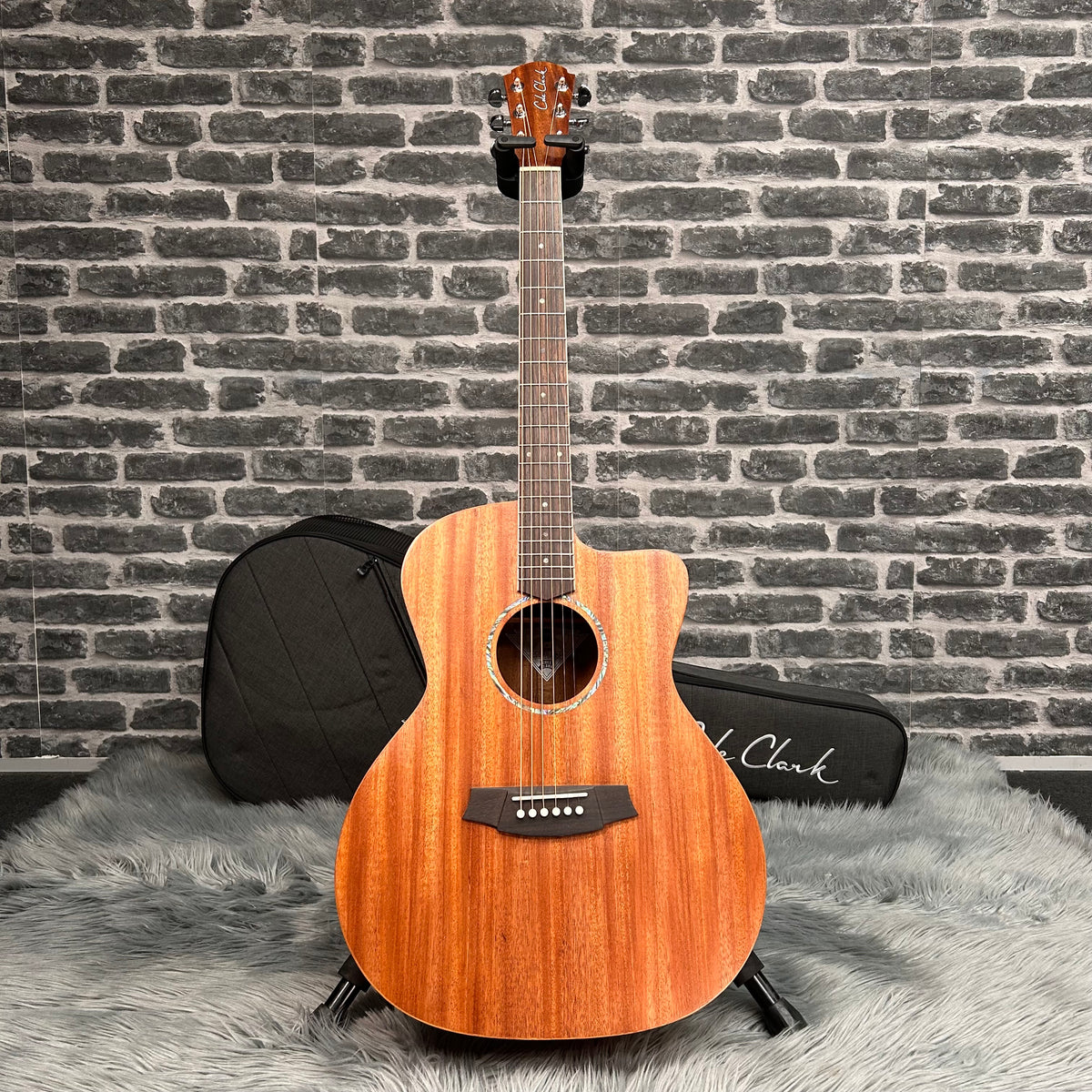 Cole Clark SAN1 Studio Grand Auditorium Acoustic Guitar - African Mahogany Face, Back &amp; Sides w/ Pickup &amp; Cutaway