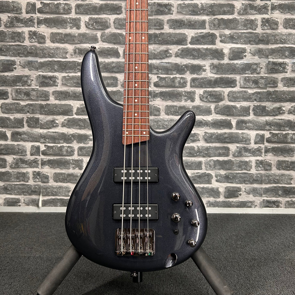 Ibanez SR300E Bass Guitar Iron Pewter - SR300EIPT - EXDISPLAY
