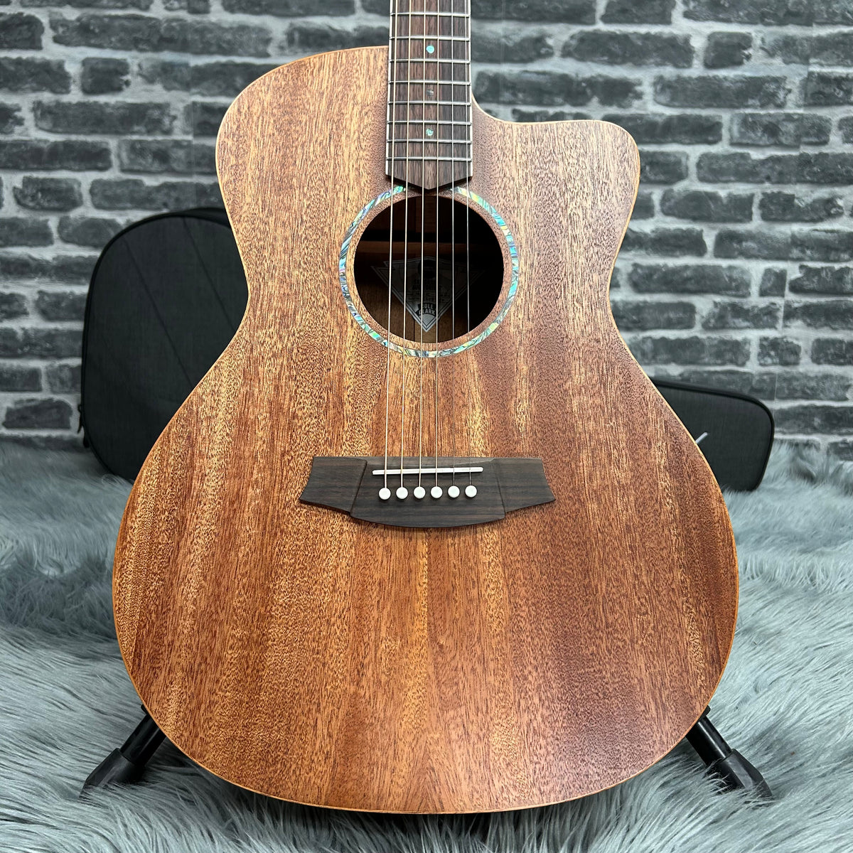 Cole Clark SAN1 Studio Grand Auditorium Acoustic Guitar - African Mahogany Face, Back & Sides w/ Pickup & Cutaway