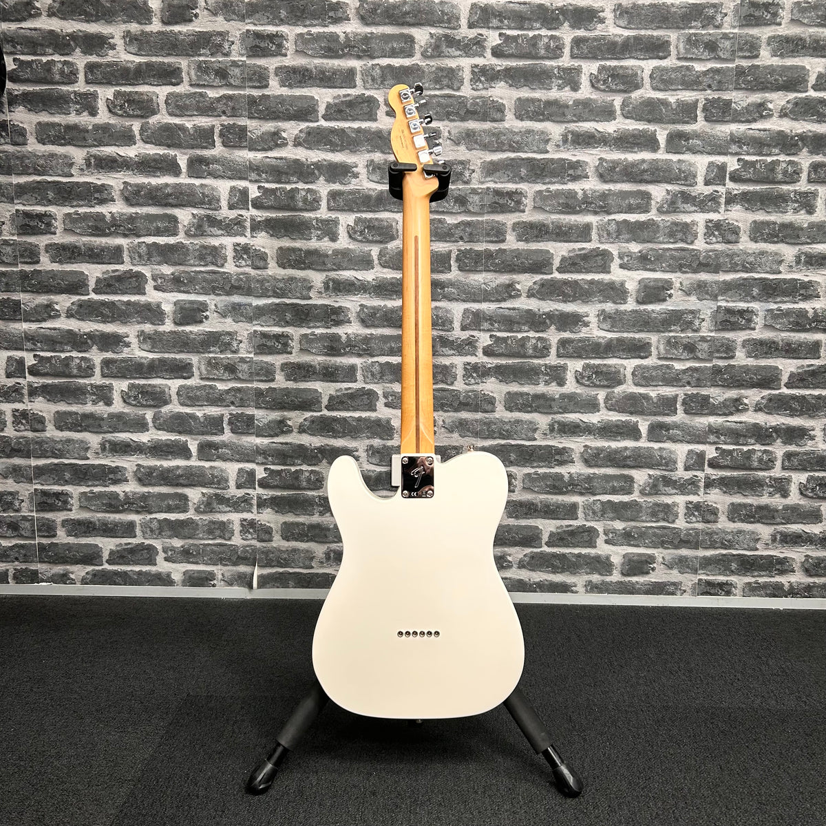 Fender Player Telecaster Electric Guitar PF Polar White - MIM 0145213515 - PREOWNED
