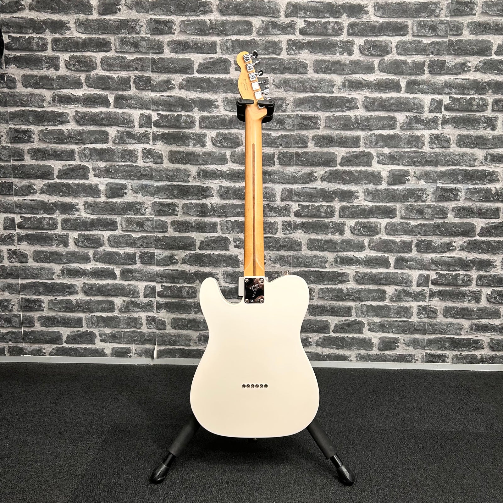 Fender Player Telecaster Electric Guitar PF Polar White - MIM 0145213515 - PREOWNED