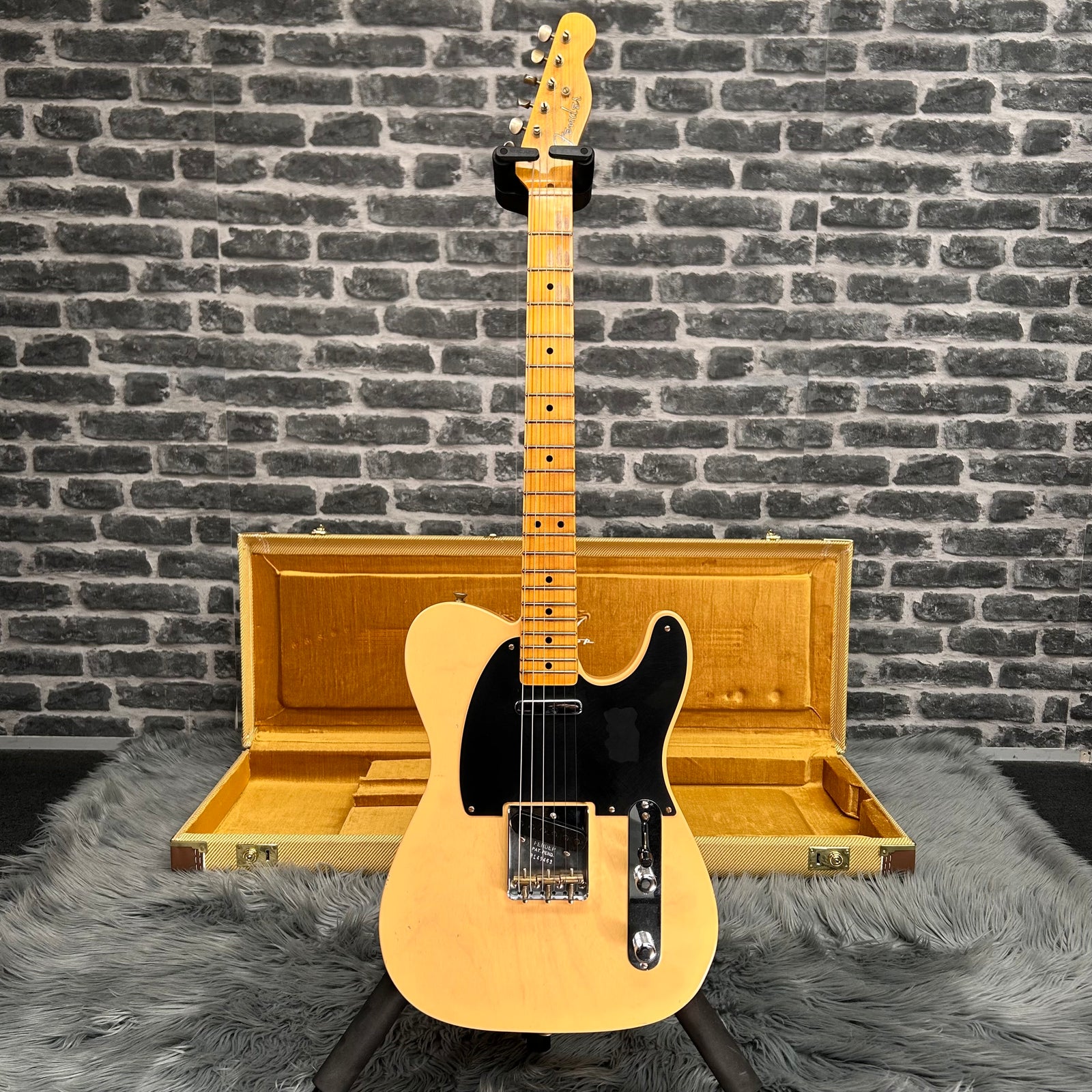 Fender Custom Shop 1951 Nocaster Electric Guitar Blonde - Journeyman Relic Finish - 9239119110