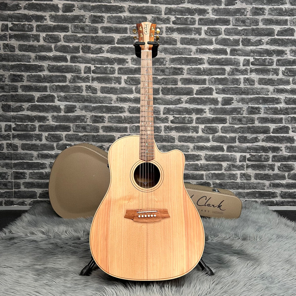 Cole Clark Touring 2 Series FL Dreadnought Acoustic Guitar - Bunya Face, Australian Blackwood Back &amp; Sides w/ Pickup &amp; Cutaway