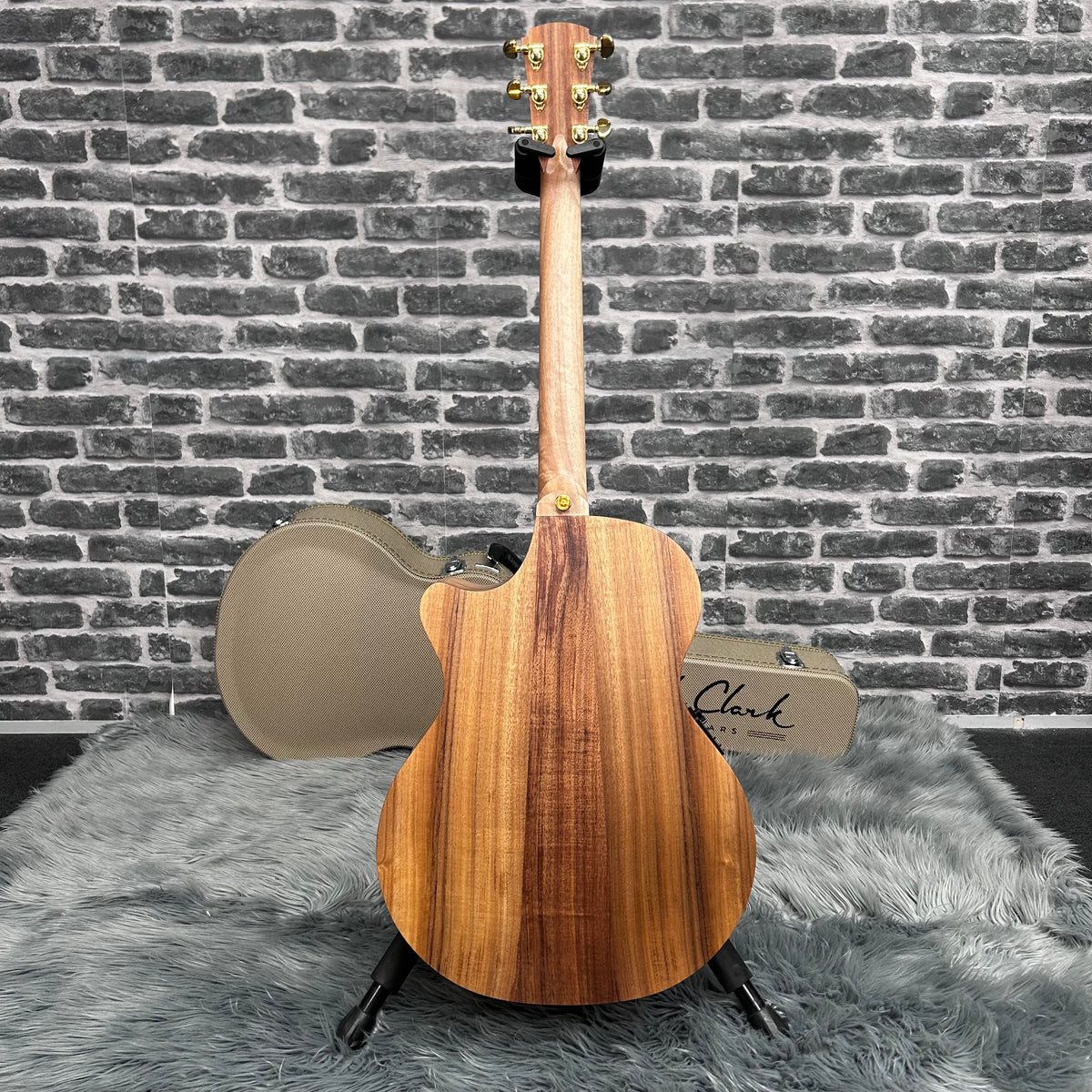 Cole Clark Touring 2 Series AN Grand Auditorium Acoustic Guitar - Australian Blackwood Face, Back & Sides w/ Pickup & Cutaway