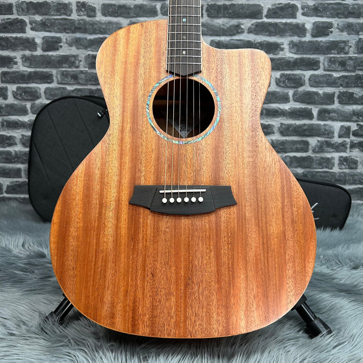 Cole Clark SAN1 Studio Grand Auditorium Acoustic Guitar - African Mahogany Face, Back & Sides w/ Pickup & Cutaway