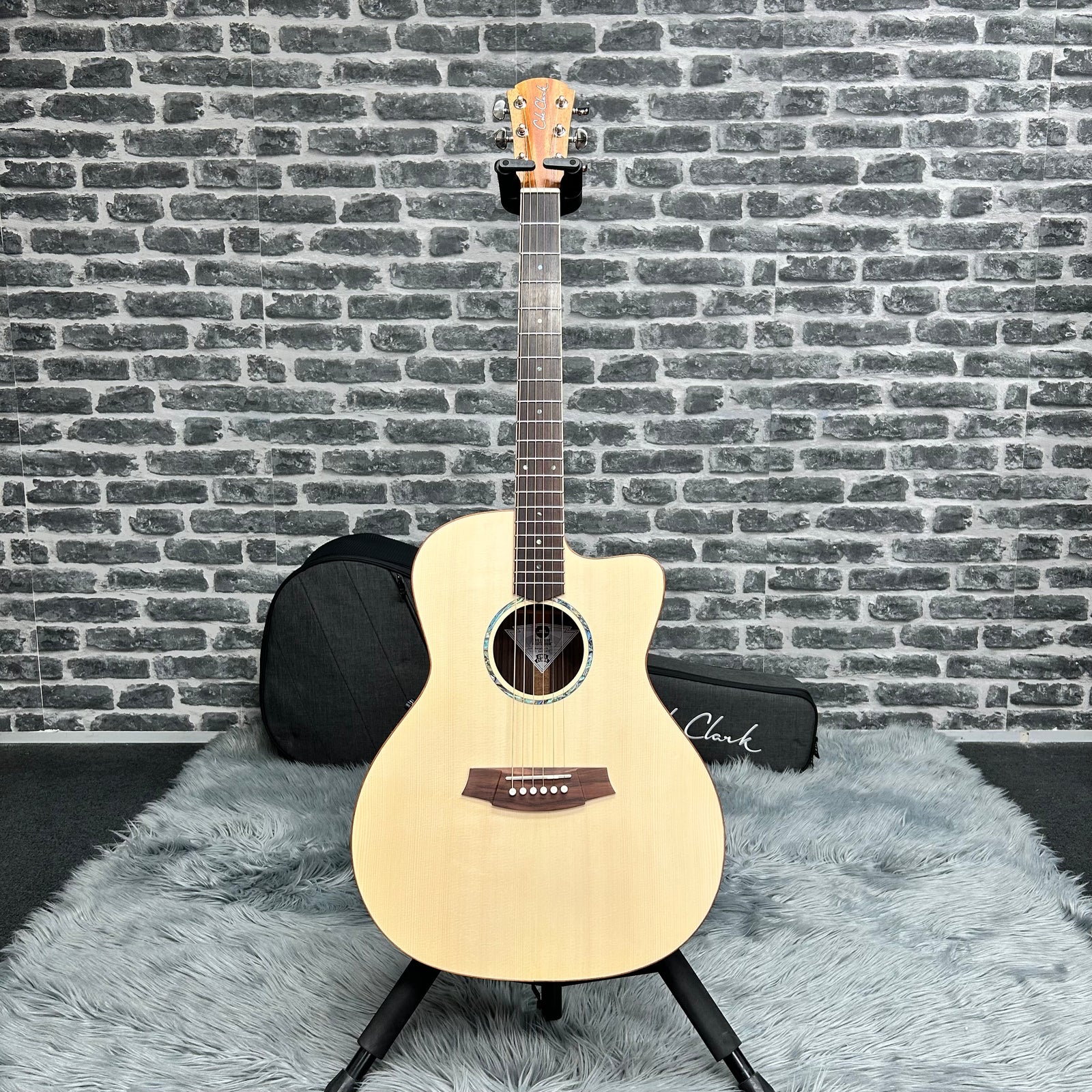 Cole Clark Studio Grand Auditorium Acoustic Guitar - Euro Spruce Face, Rosewood Back & Sides w/ Pickup & Cutaway