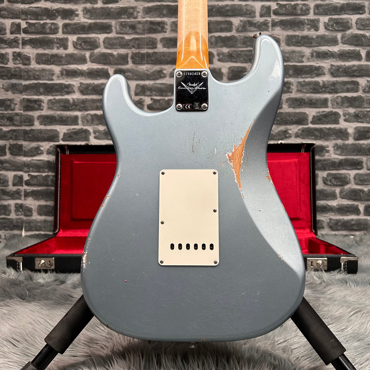 Fender Custom Shop 1967 Stratocaster Electric Guitar Aged Blue Ice Metallic - Relic Finish w/ Closet Classic Hardware - 9236091096