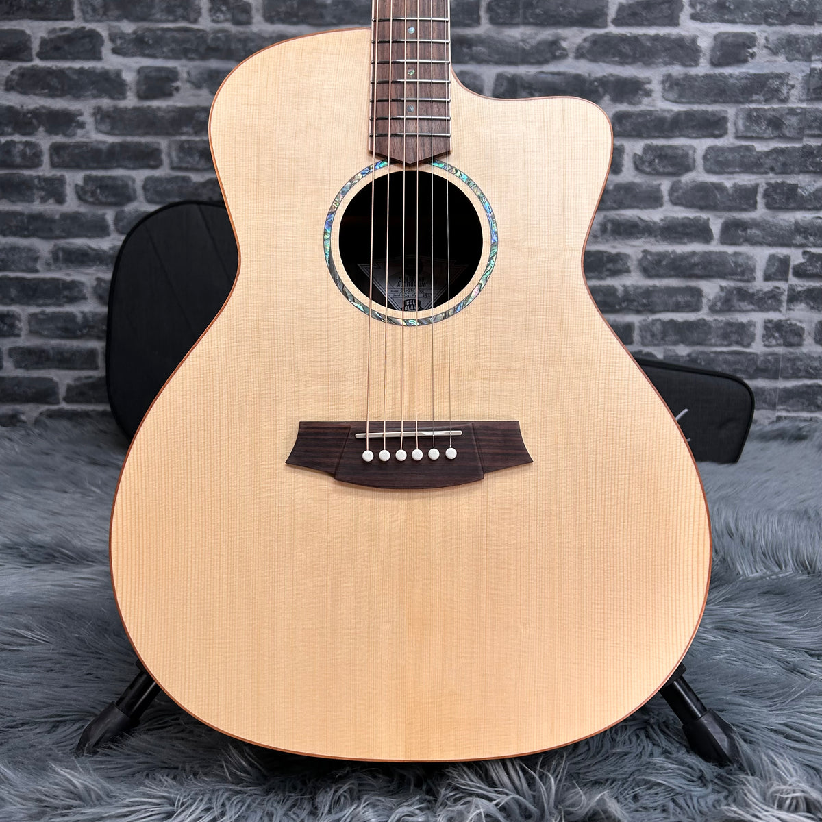 Cole Clark SAN1 Studio Grand Auditorium Acoustic Guitar - Euro Spruce Face, Rosewood Back & Sides w/ Pickup & Cutaway