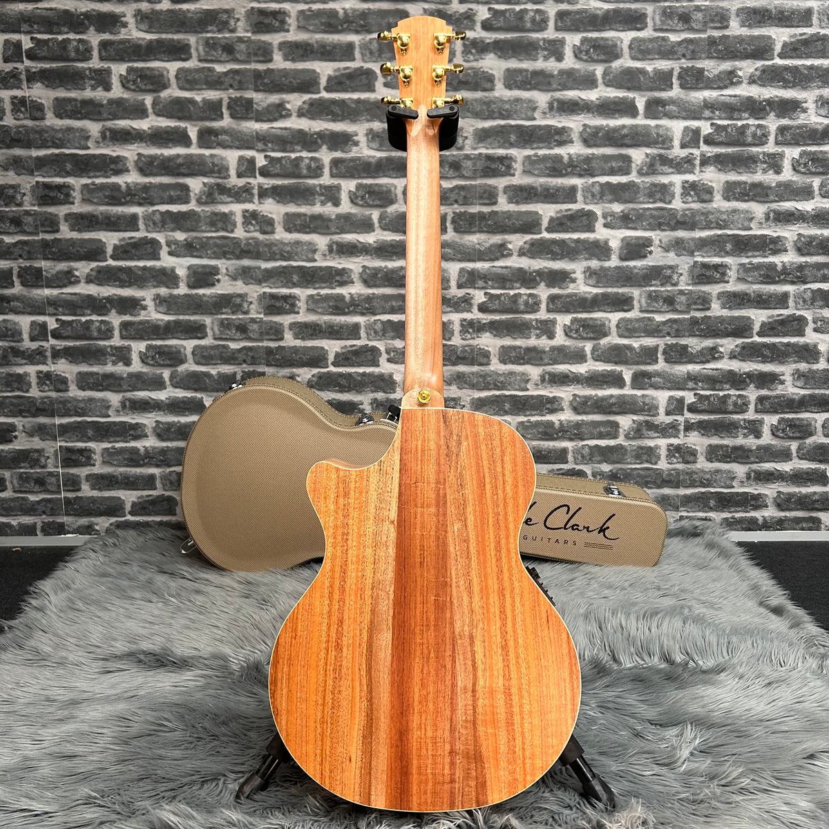 Cole Clark Touring 2 Series AN Grand Auditorium Acoustic Guitar - Australian Blackwood Face, Back & Sides w/ Pickup & Cutaway