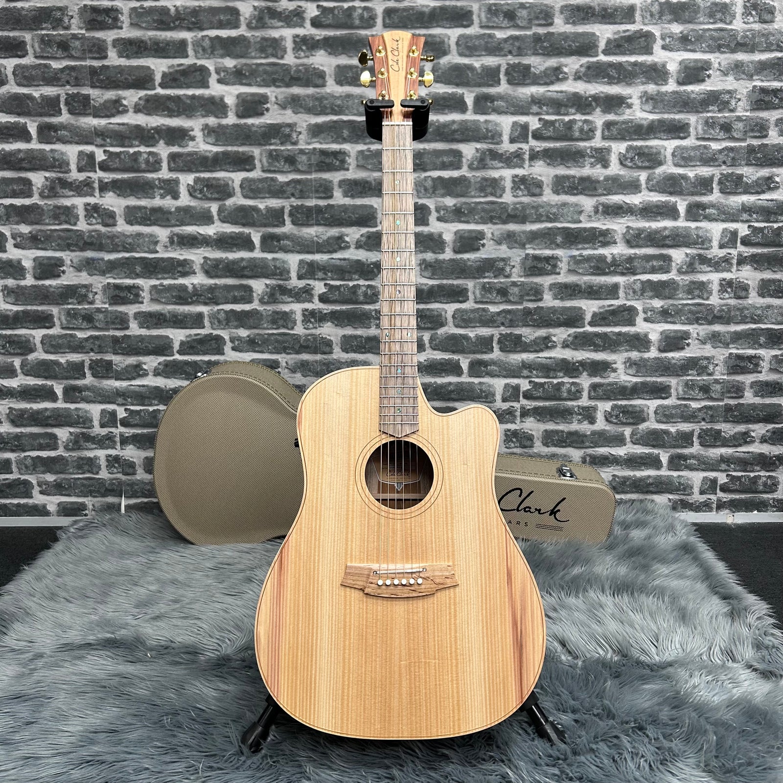 Cole Clark Touring 2 Series FL Dreadnought Acoustic Guitar - Bunya Face, Australian Blackwood Back & Sides w/ Pickup & Cutaway
