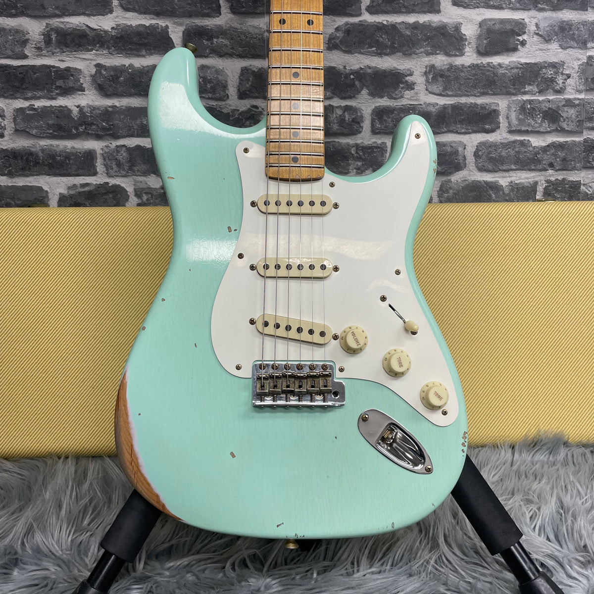 Fender Custom Shop 1957 Stratocaster Electric Guitar Faded Aged Surf Green - Relic - 9236910347