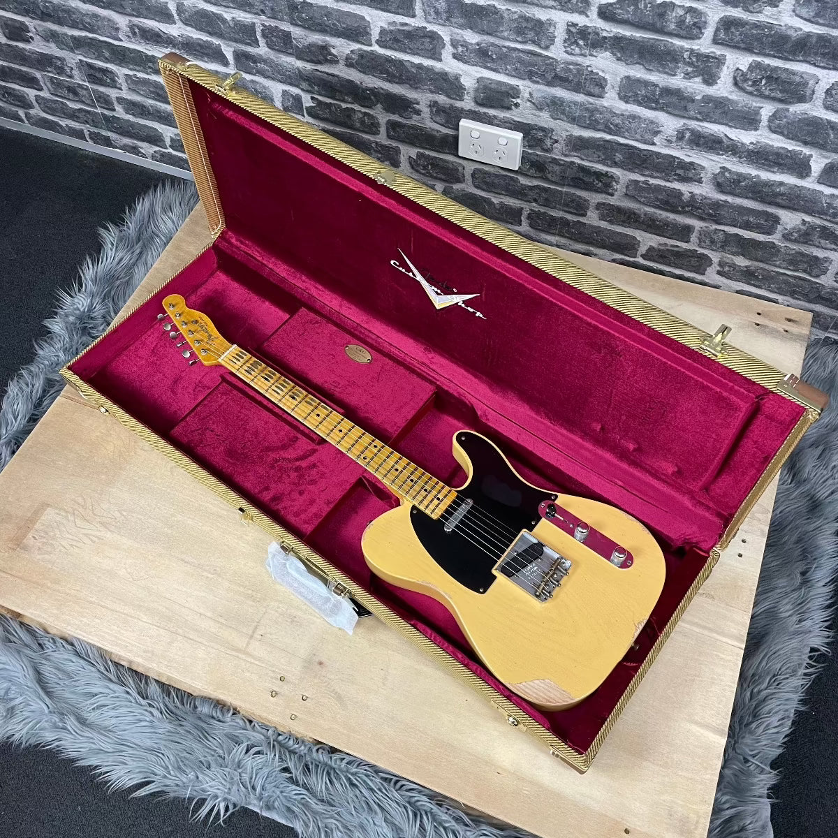 Fender Custom Shop Limited Edition '53 Telecaster Electric Guitar MN Aged Nocaster Blonde - Relic - 9236080869