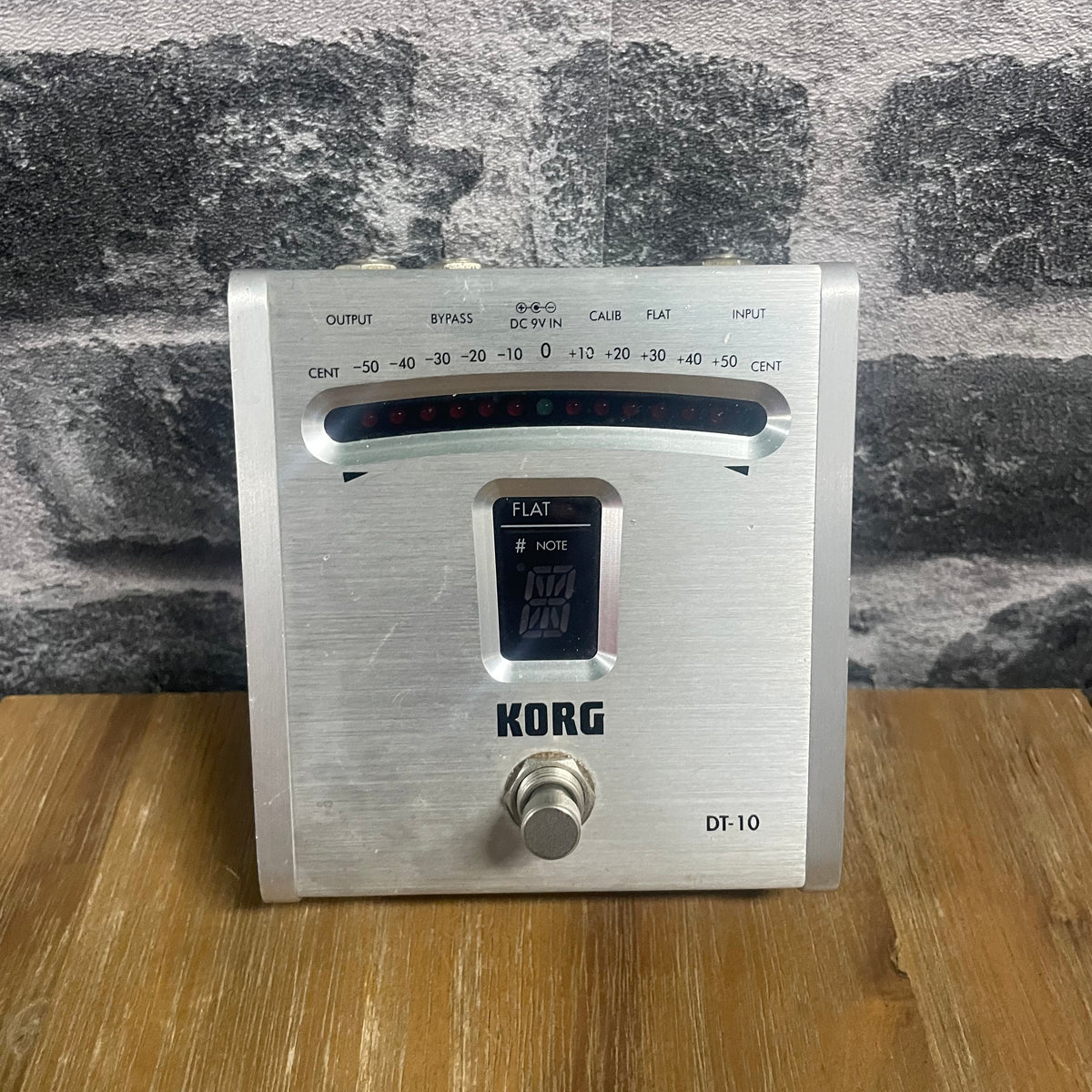 Korg DT-10 Digital Guitar Pedal Tuner DT10 - PREOWNED