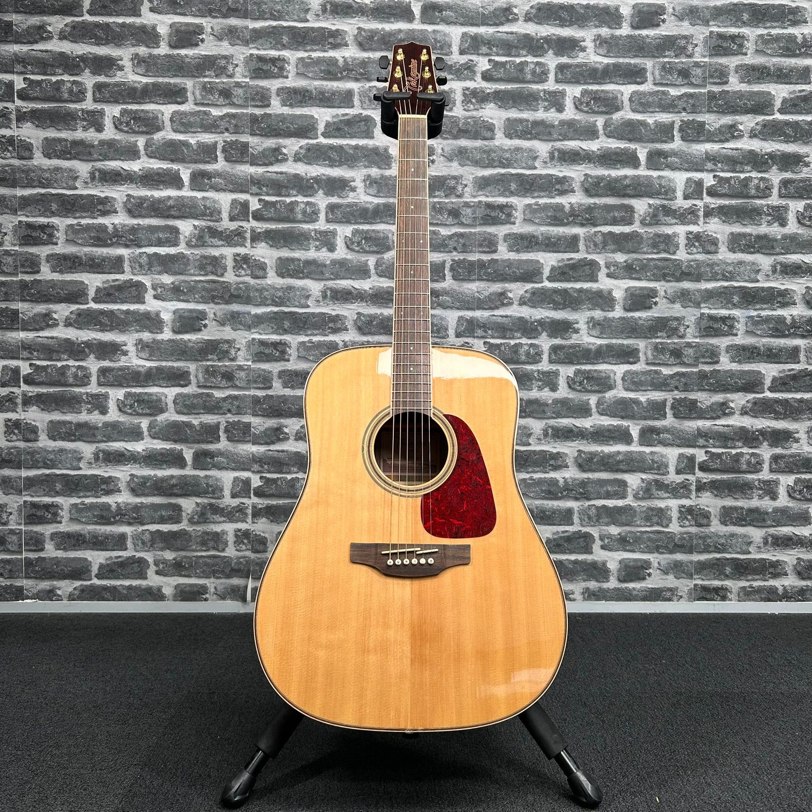 Takamine G90 Series Acoustic Guitar Dreadnought Natural - TGD93NAT - MINOR DAMAGE