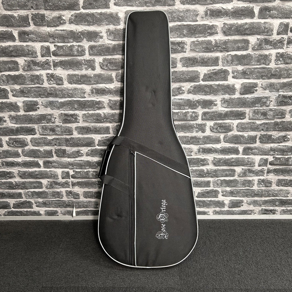 Jose Ortega RAFAEL Classical Guitar All Solid w/ Foam Case  - PREOWNED