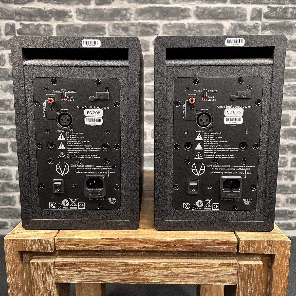 2x EVE Audio SC 205 Studio Monitor Nearfield 2-Way 5inch - Pair - EX-DISPLAY