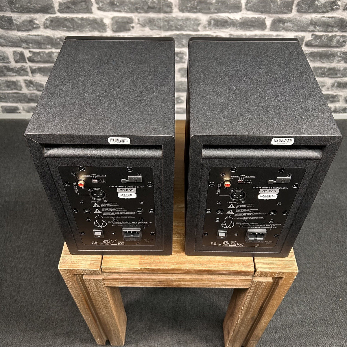 2x EVE Audio SC 205 Studio Monitor Nearfield 2-Way 5inch - Pair - EX-DISPLAY