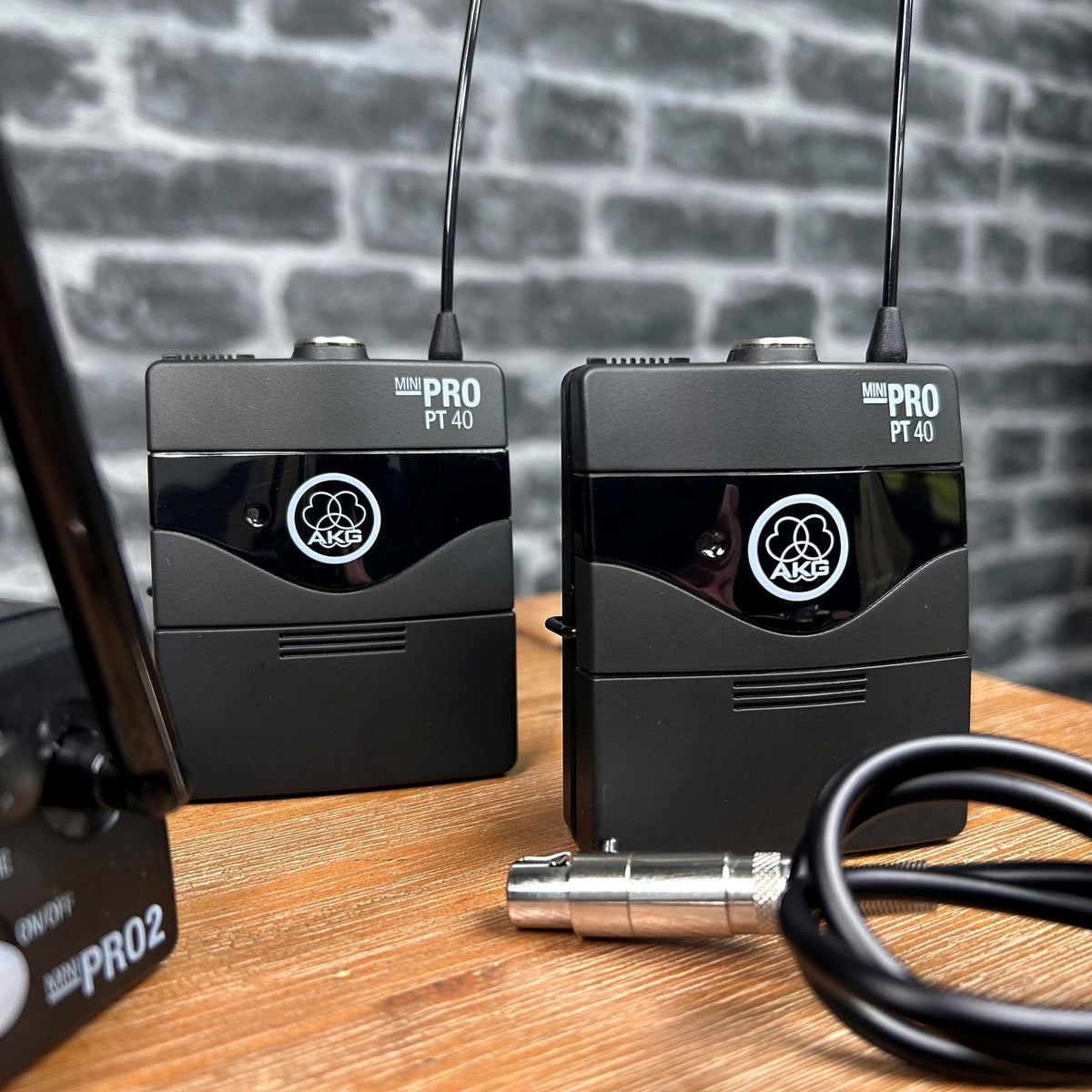 AKG WMS40 Mini US25 Wireless Microphone System Dual Instrument Body Pack B+D - OPEN BOX