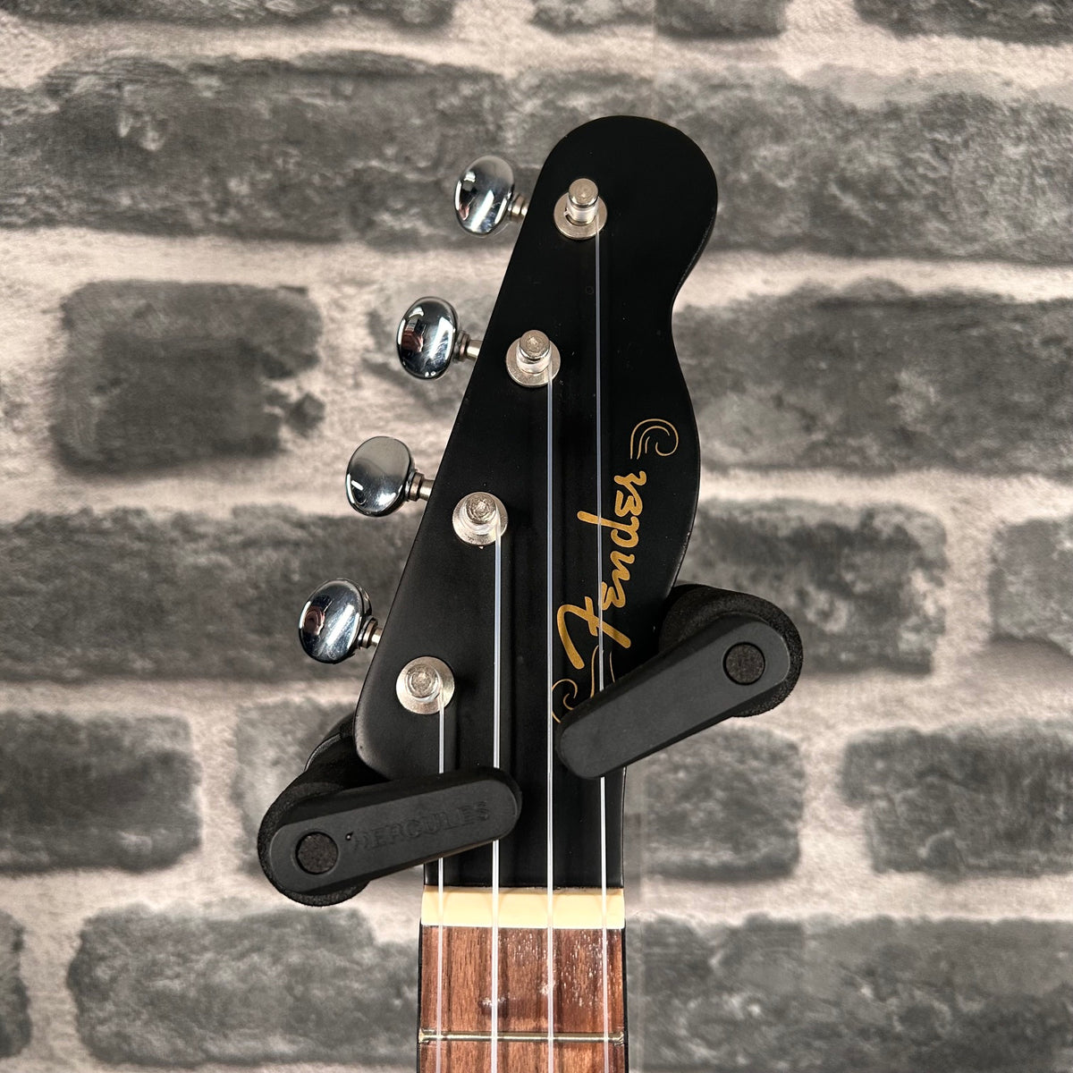 Fender Venice Soprano Ukulele Black Uke - 0971610706 - MINOR BLEMISH