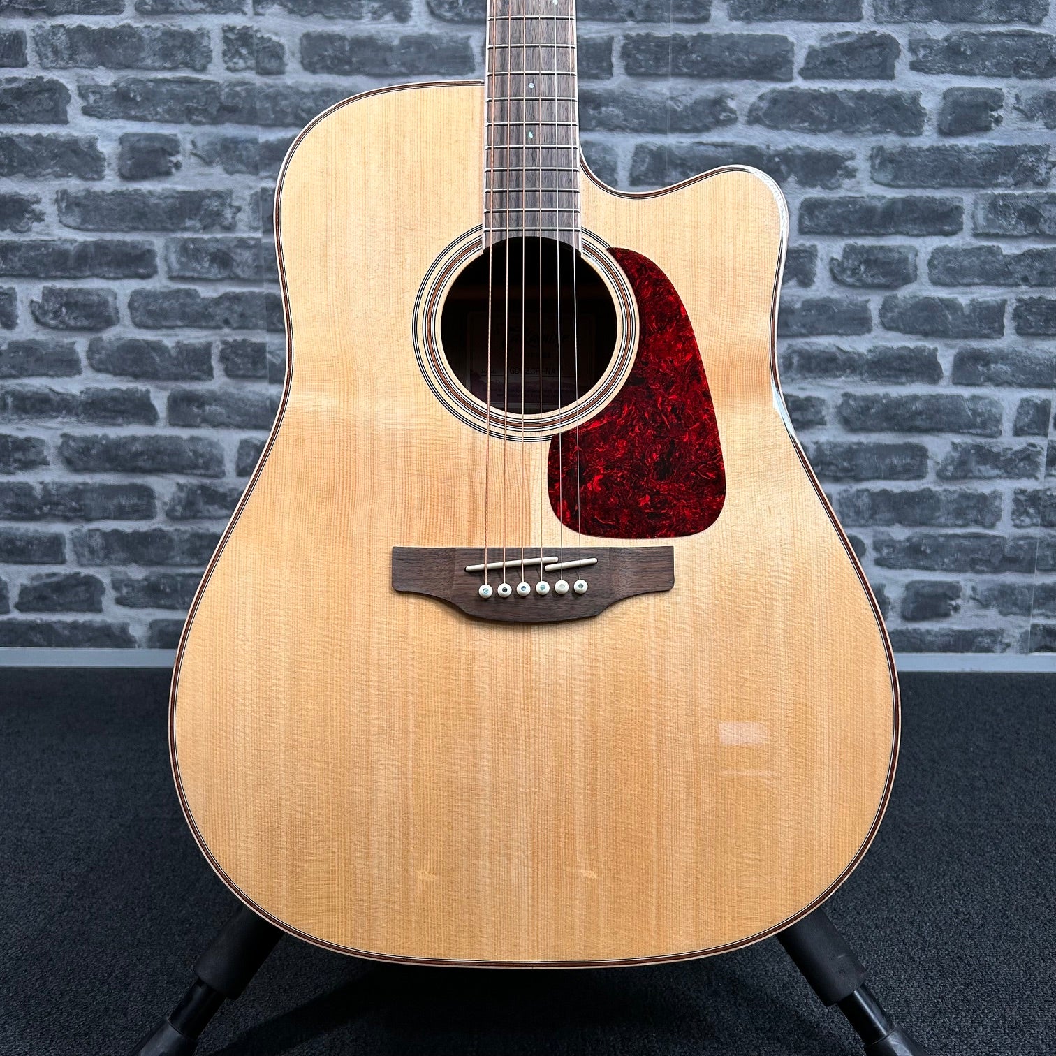 Takamine G90 Series Acoustic Guitar Dreadnought Natural w/ Pickup & Cutaway - TGD93CENAT - B-STOCK