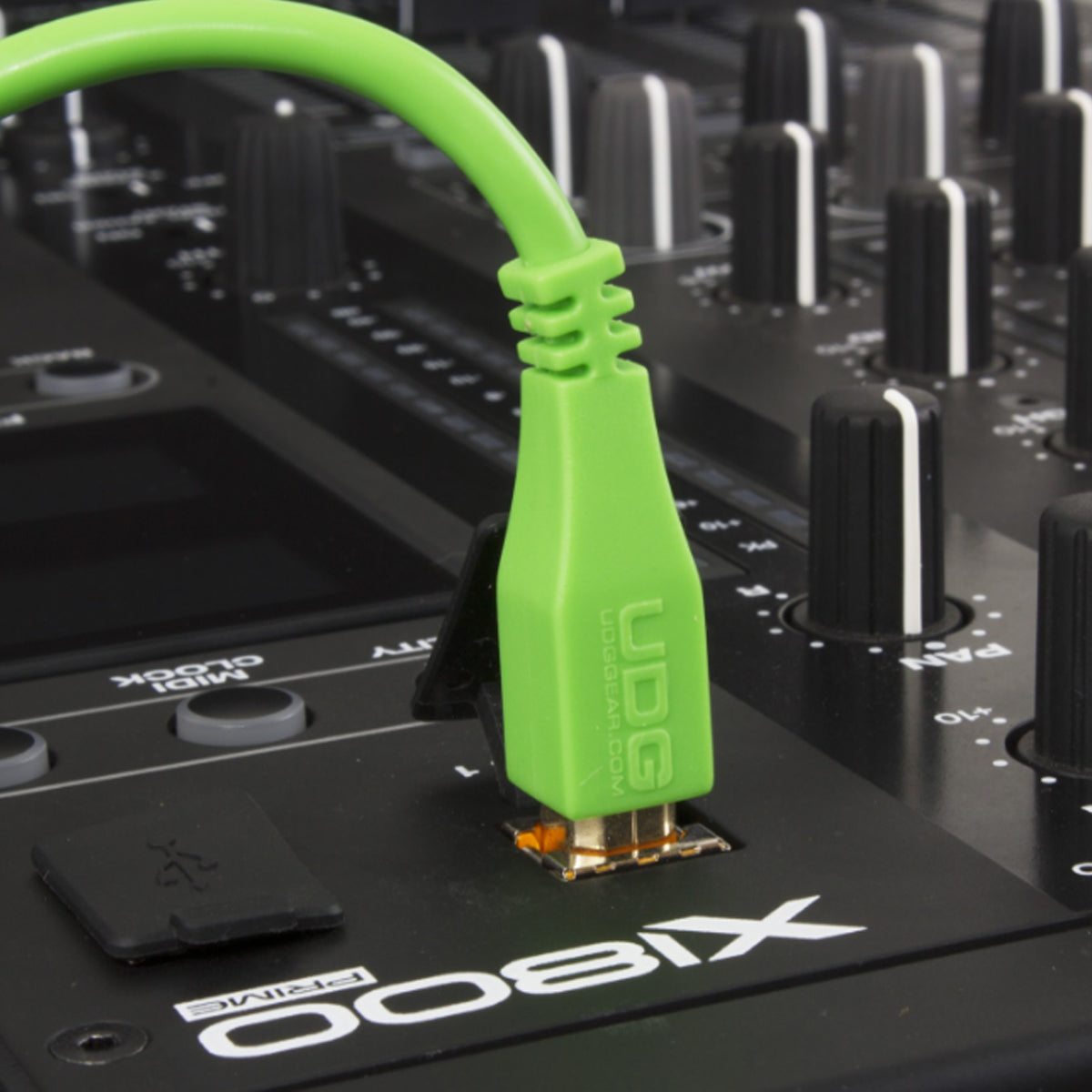 UDG Ultimate U95002 USB2 Cable A-B Green Straight 2m