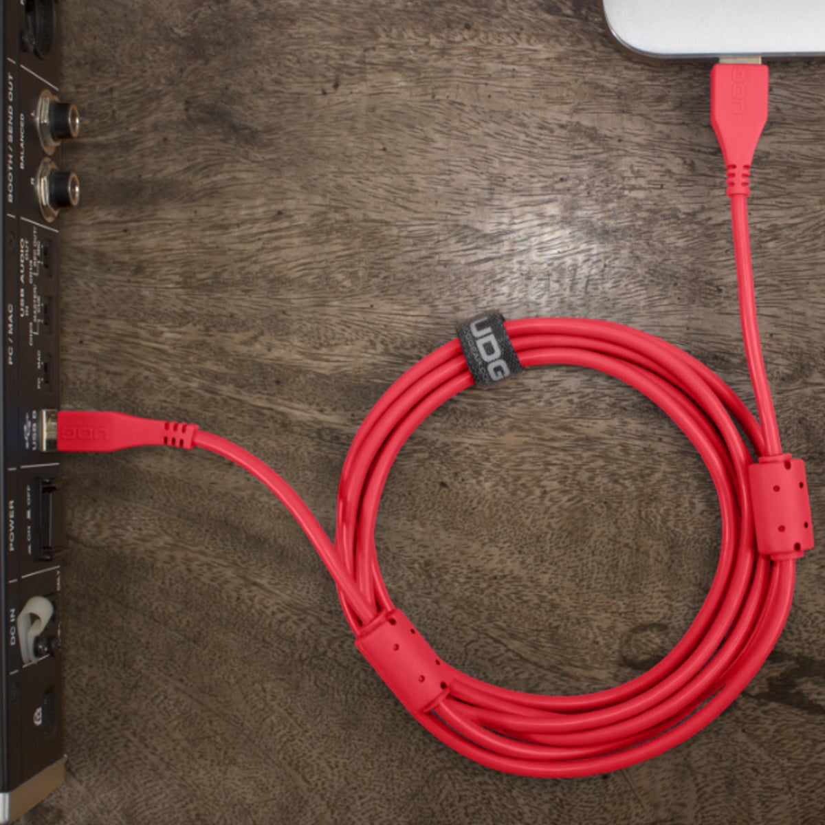 UDG Ultimate U95002 USB2 Cable A-B Red Straight 2m