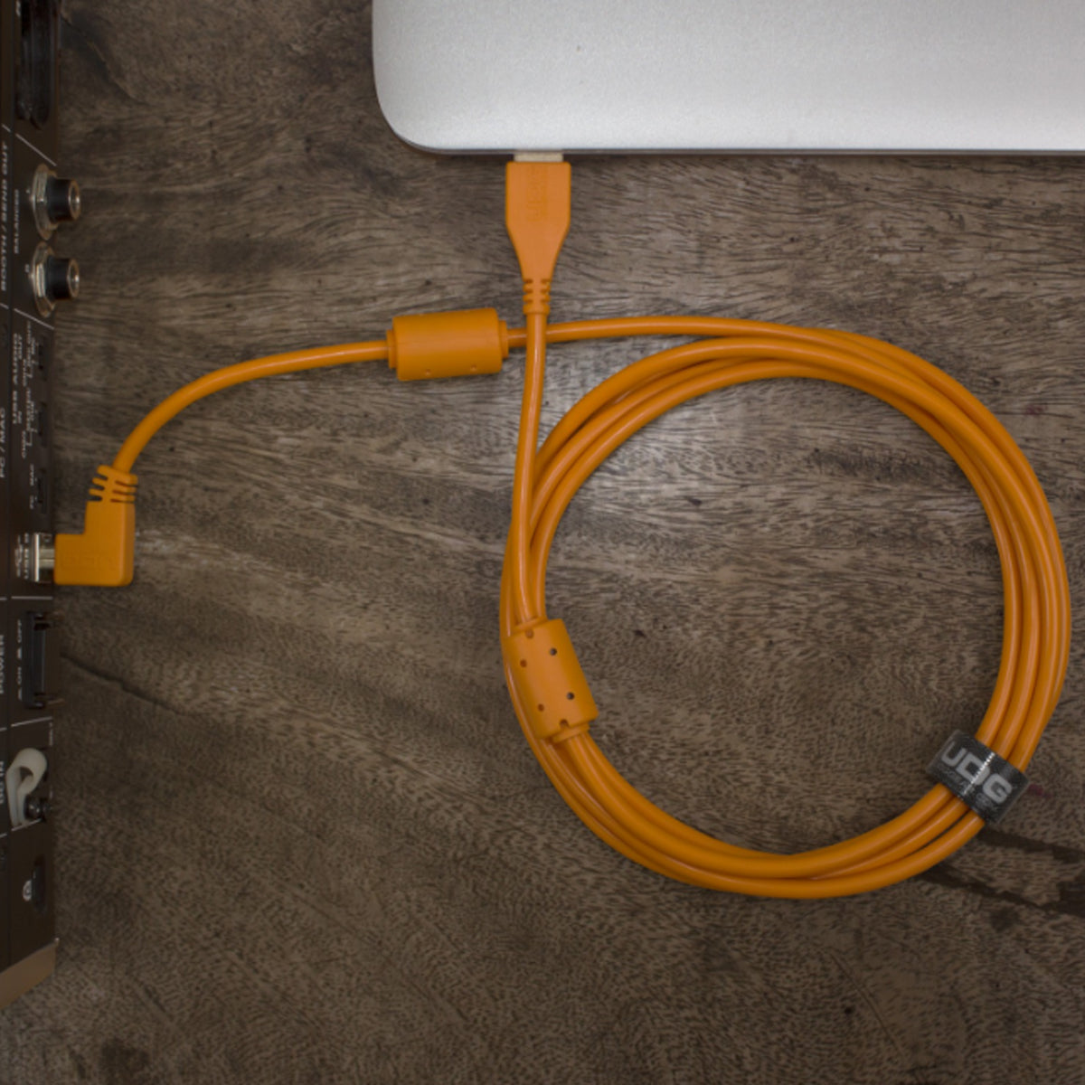 UDG Ultimate U95004 USB2 Cable A-B Orange Angled 1m