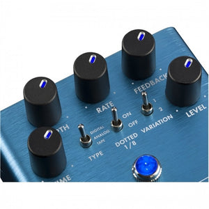 Fender Mirror-Image Delay Effects Pedal