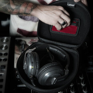 UDG U8200BL Headphone Case